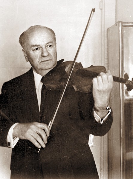 П. А. Крахмальников, преподаватель Хабаровского музыкального училища  в 1950-х. Новосибирск. 1982