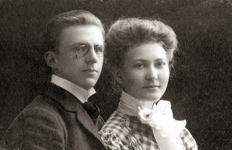 С.М. и Е.Н. Широкогоровы, 1906. Архив Е.В. Робинсон