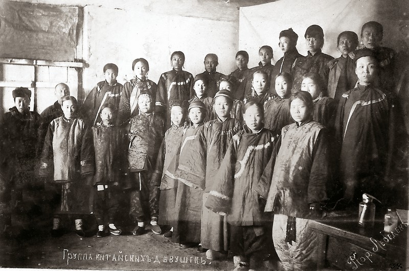 Группа китайских девушек. 1901