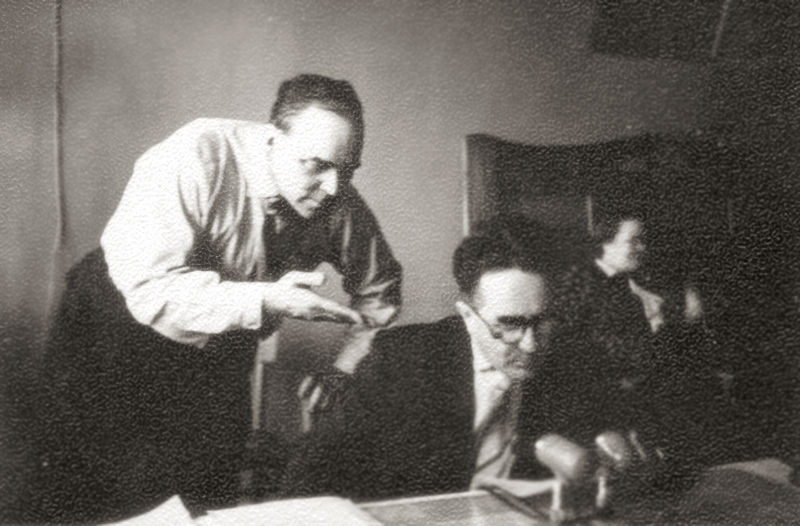 Дикторы Д.Сугробкин и М. Тебнев. 1 Мая 1959 года